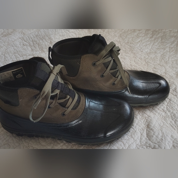 Bogs Brand Men's Black and Brown Neo tech Duck Boots - Picture 1 of 7